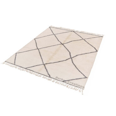 Striped Moroccan Beni Rug Black and White – MBR0055