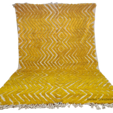 Textured  Moroccan Berber Rug Yellow 6.5’x9.8′ – TIZMIZIT