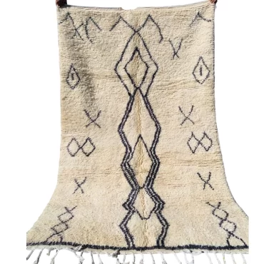 Vintage Moroccan Berber Beni Ourain Rug 5’x8.2′