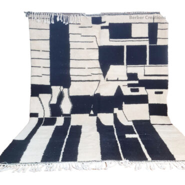 Handmade Beni Ourain Berber Rug 6.5’x9.8′ – MBR0106