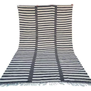 Moroccan Kilim Rug Black and White KR00012