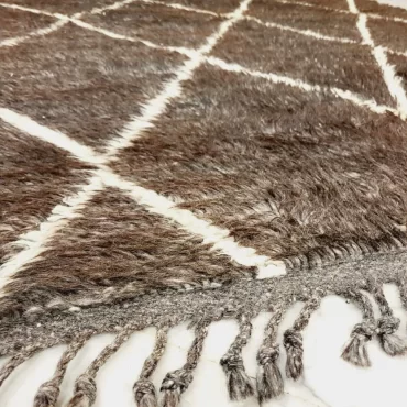 Shag Moroccan Beni Ourain Berber Rug Dark Brown 6’x8′