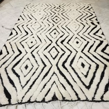 Shag Moroccan Beni Ourain Berber Rug  7’x10′