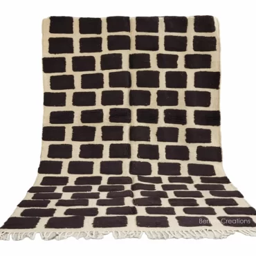 Shag Black and White Moroccan Wool Rug 6’x9′
