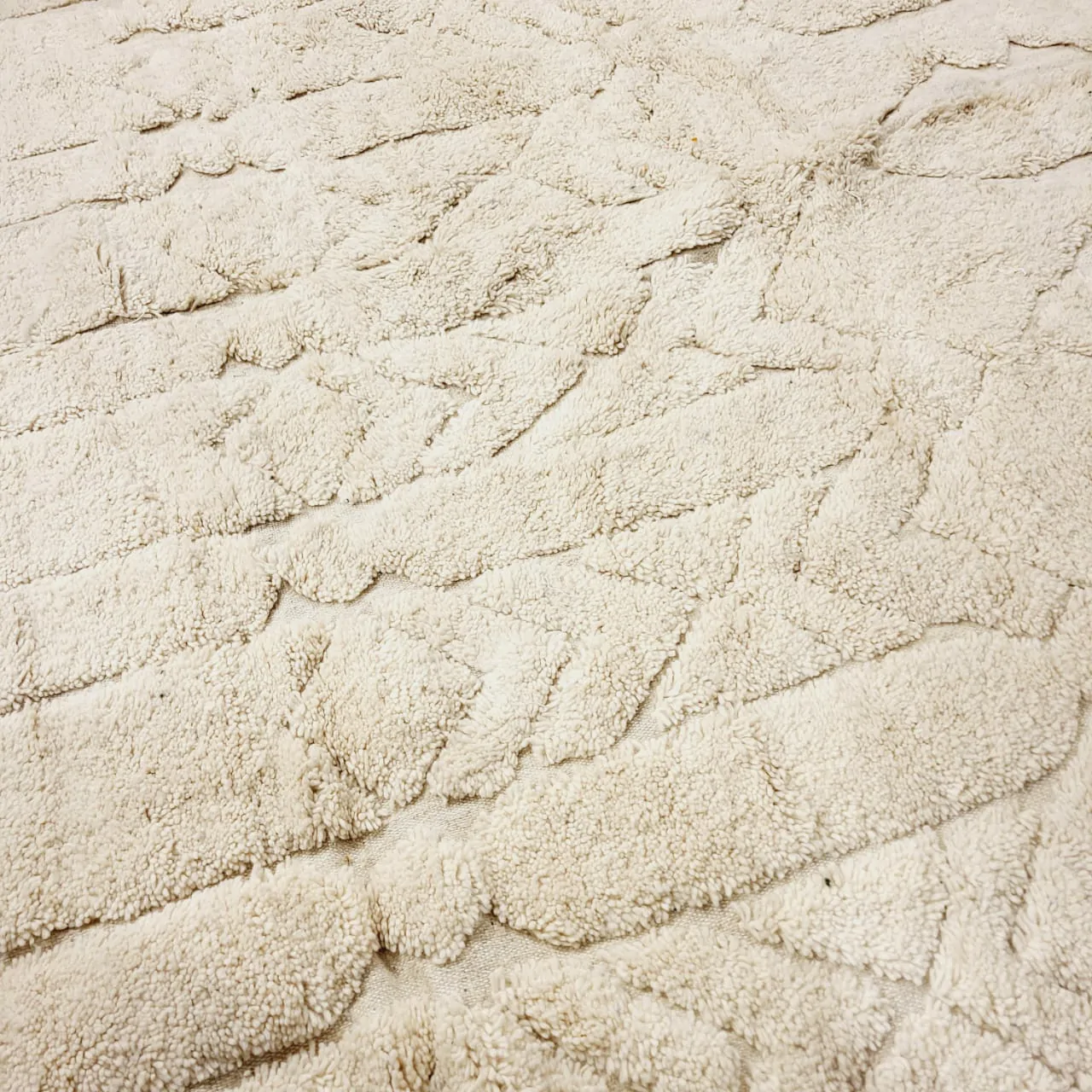 shag moroccan beni ourain wool rug - berber creations details 10