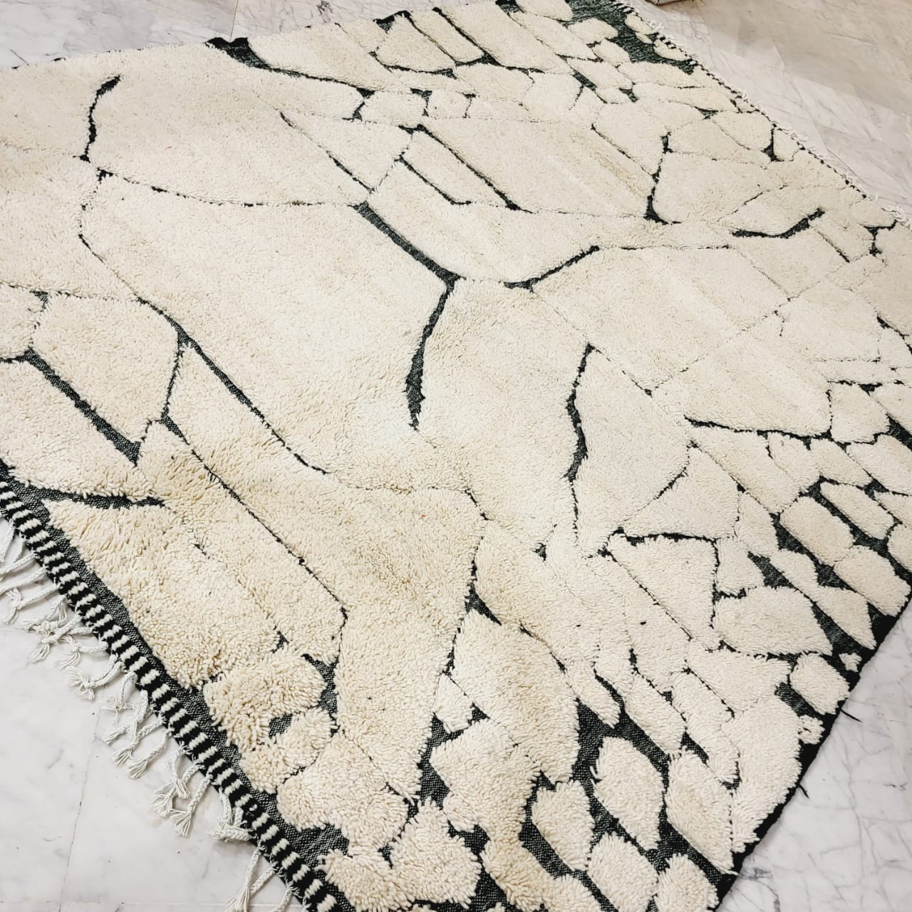 Shag Handmade Beni Ourain Rug 8'x12' - Image 7