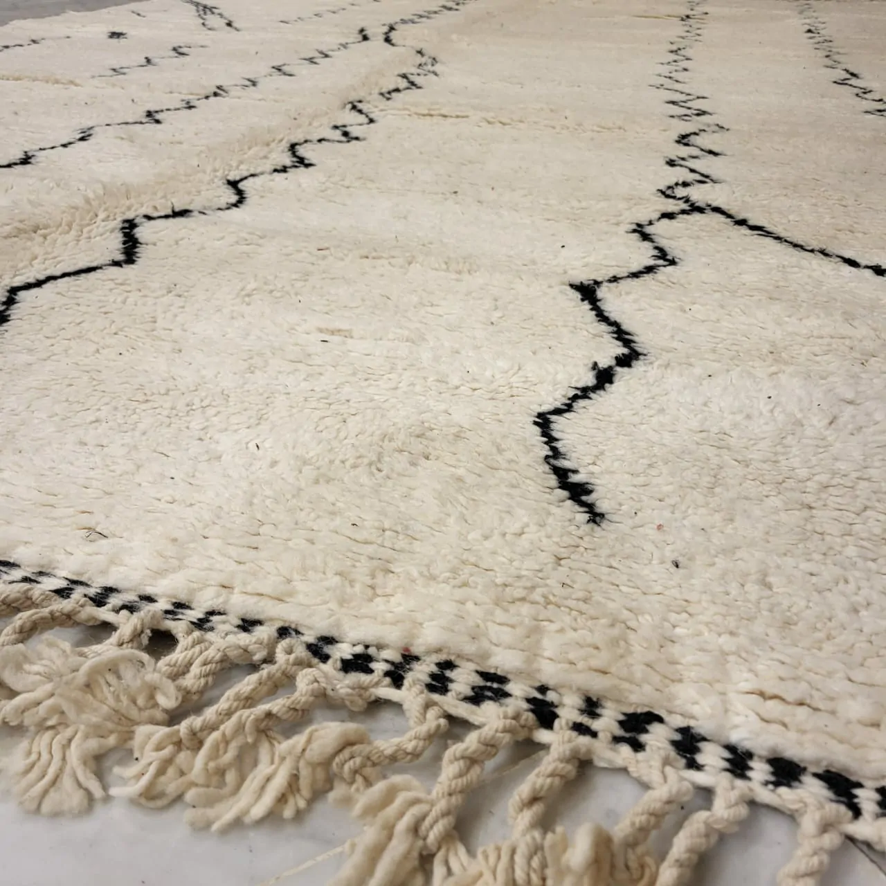 Shag Beni Ourain Moroccan Wool Rug 8'x11' - Image 11