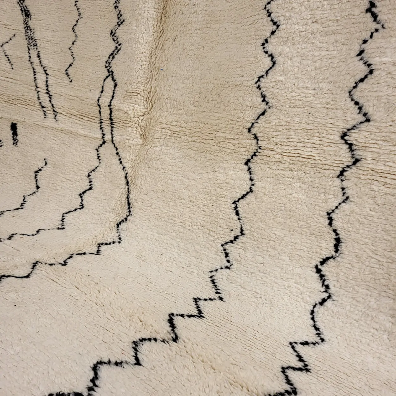 Shag Beni Ourain Moroccan Wool Rug 8'x11' - Image 7