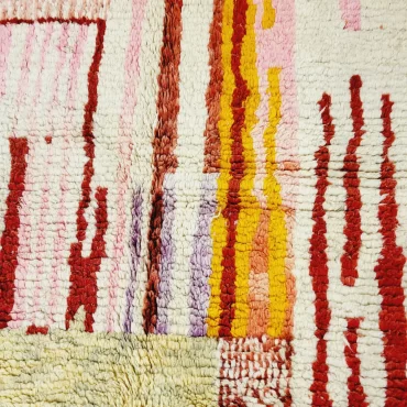 Vintage Colorful Moroccan Wool Rug 7’x10′