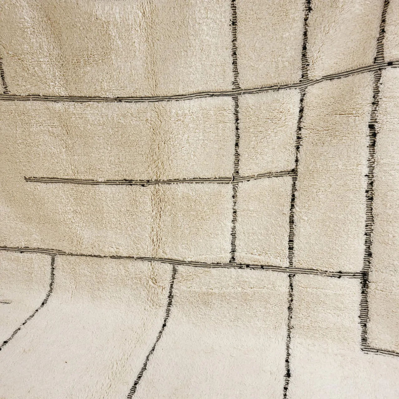 Shag Handmade Beni Ourain Rug 11'x14' - Image 4