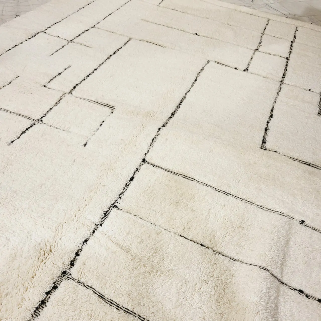 Shag Handmade Beni Ourain Rug 11'x14' - Image 3