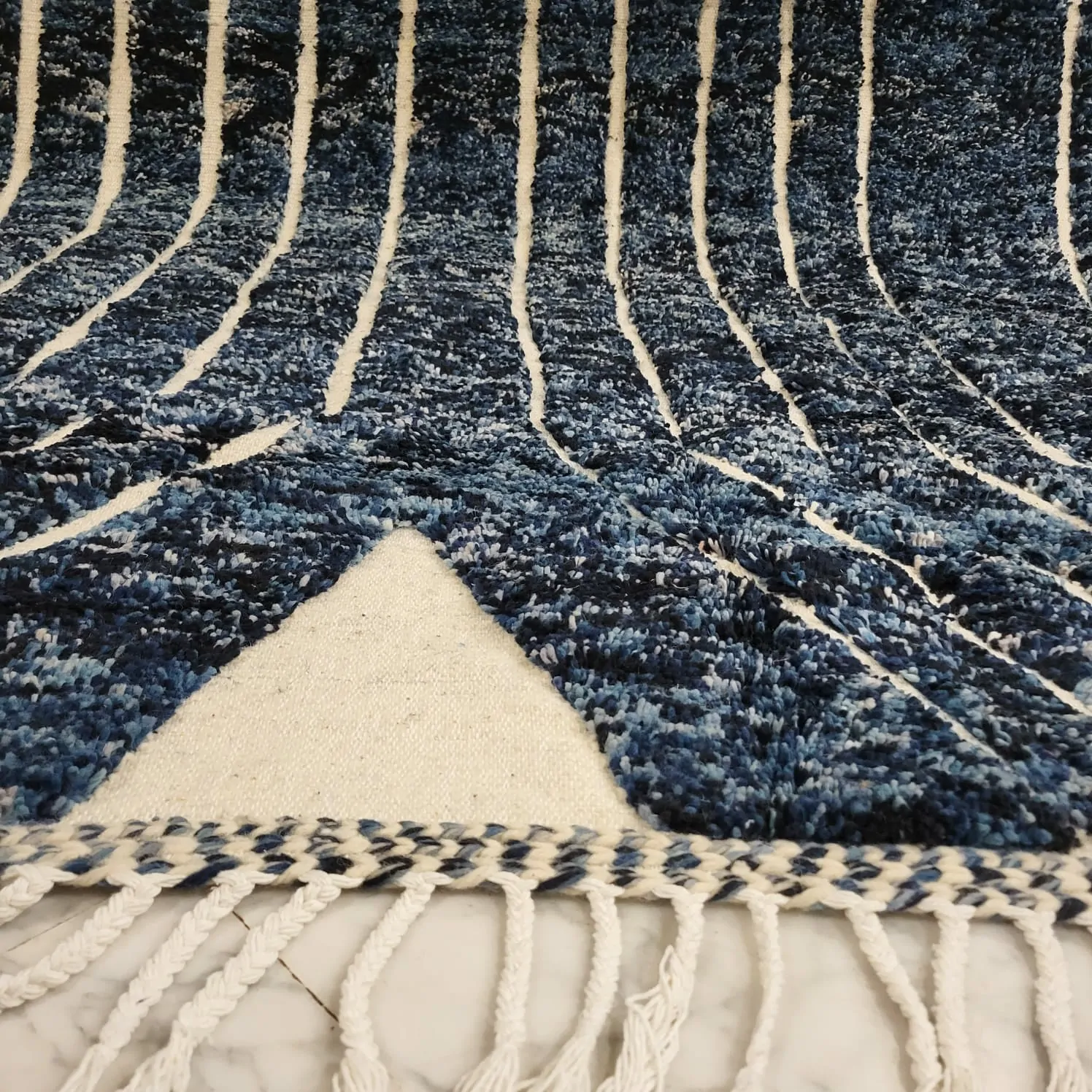 Shag Moroccan Beni Ourain Wool Rug Blue 7’x11′