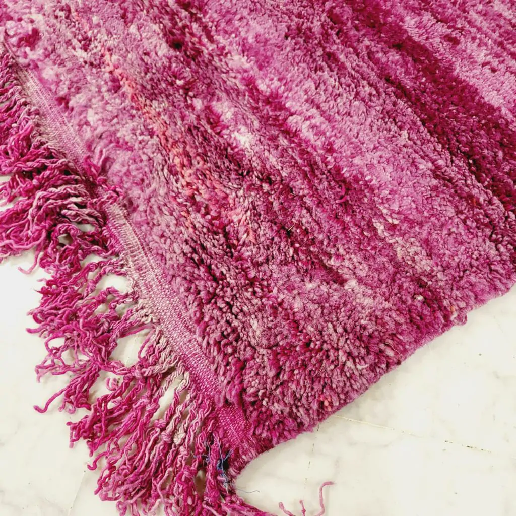 Vintage Moroccan Boujaad Berber Rug Purple 7’x10′