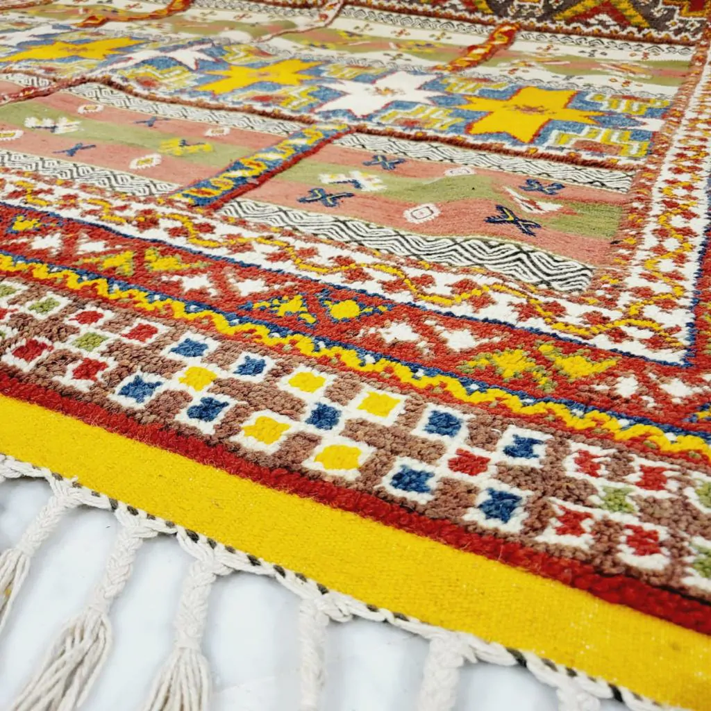 Taznakht Vintage Moroccan Berber Rug 7’x11′