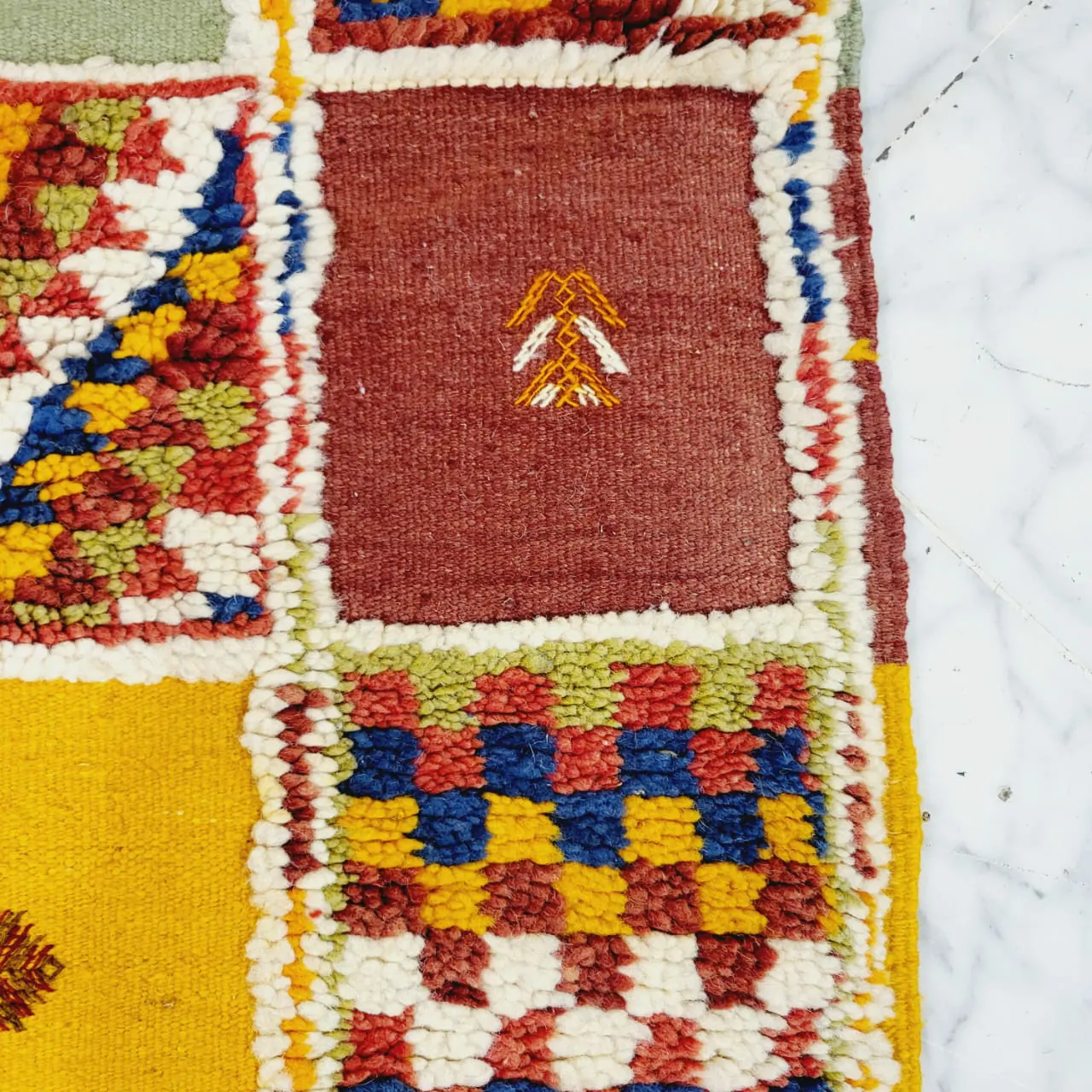 Taznakht Vintage Moroccan Berber Rug 7'x10' - Image 3