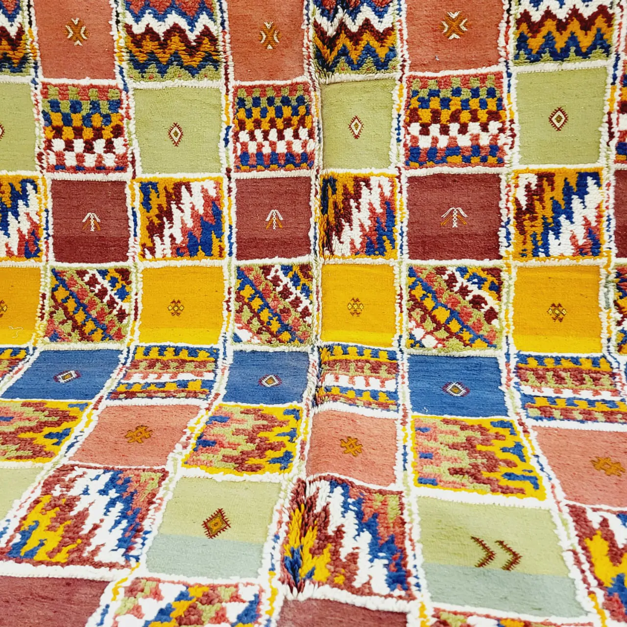 Taznakht Vintage Moroccan Berber Rug 7'x10' - Image 5