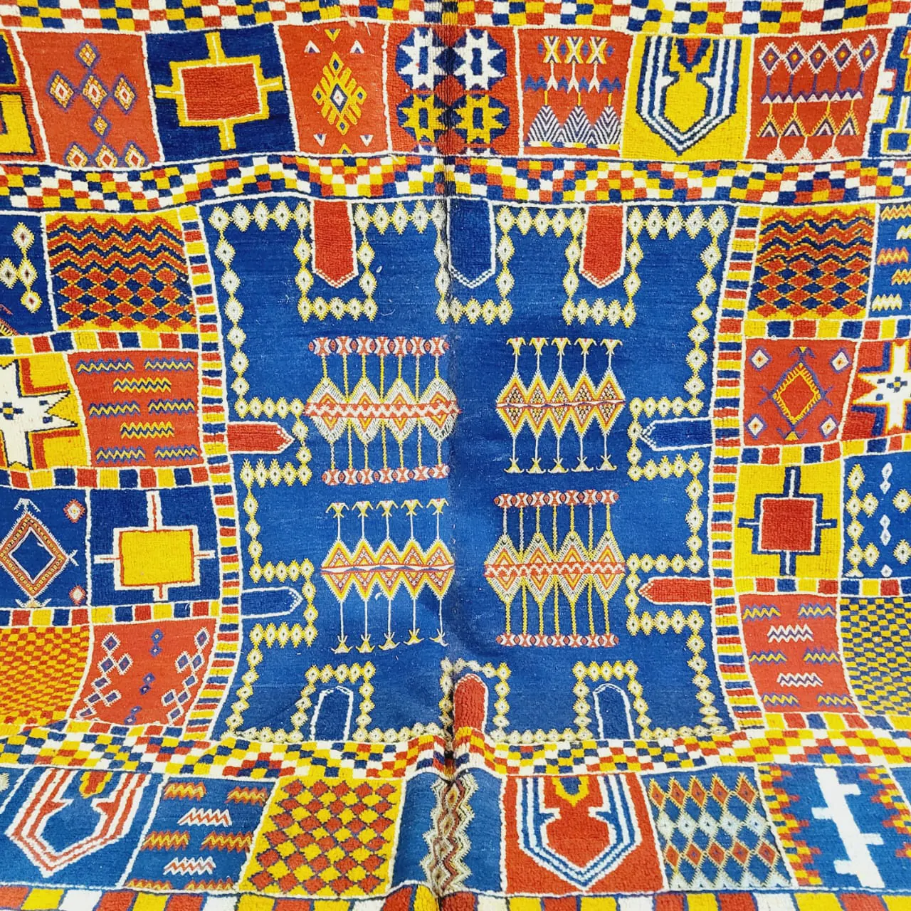 Taznakht Vintage Moroccan Berber Rug 7'x10' - Image 10