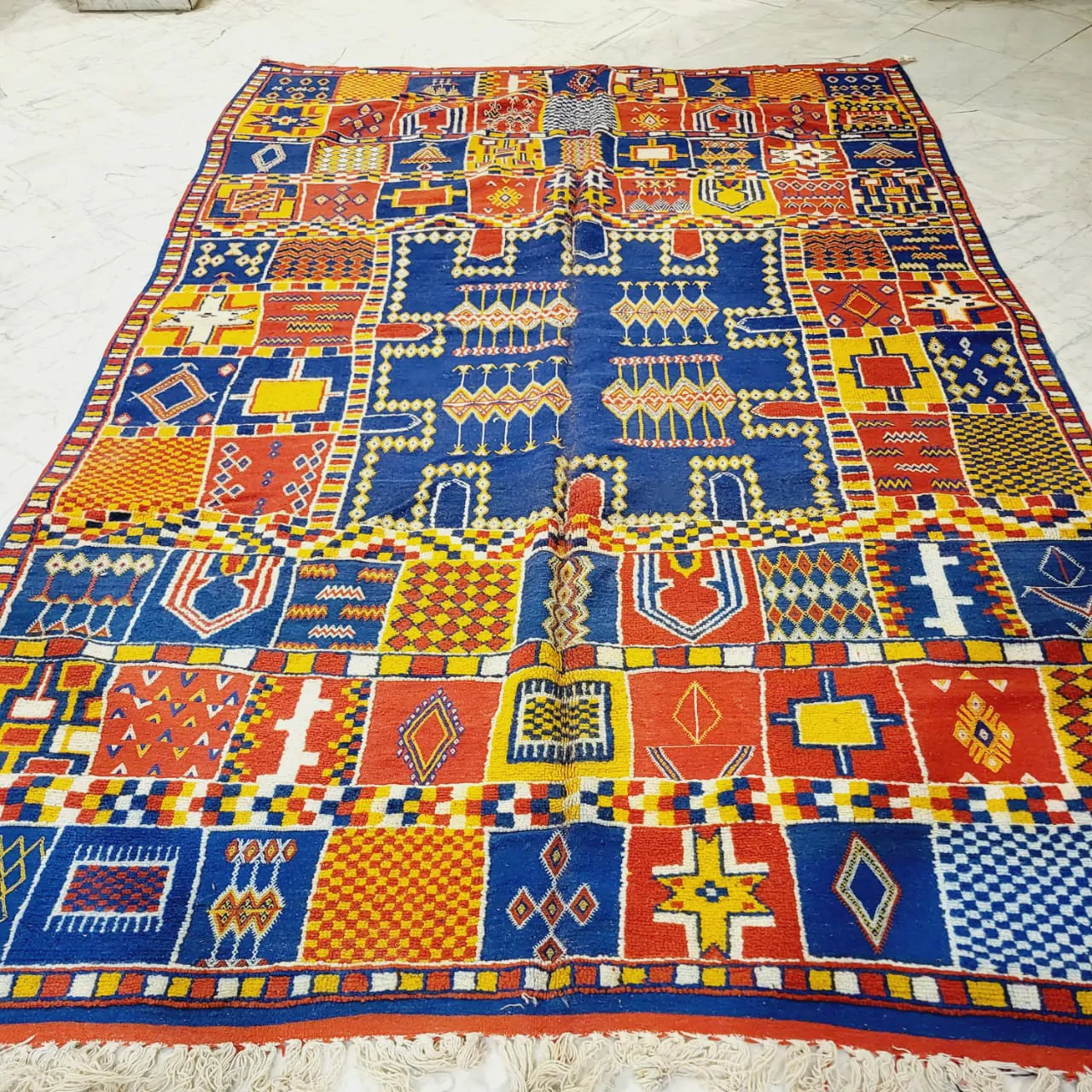 Taznakht Vintage Moroccan Berber Rug 7'x10' - Image 4