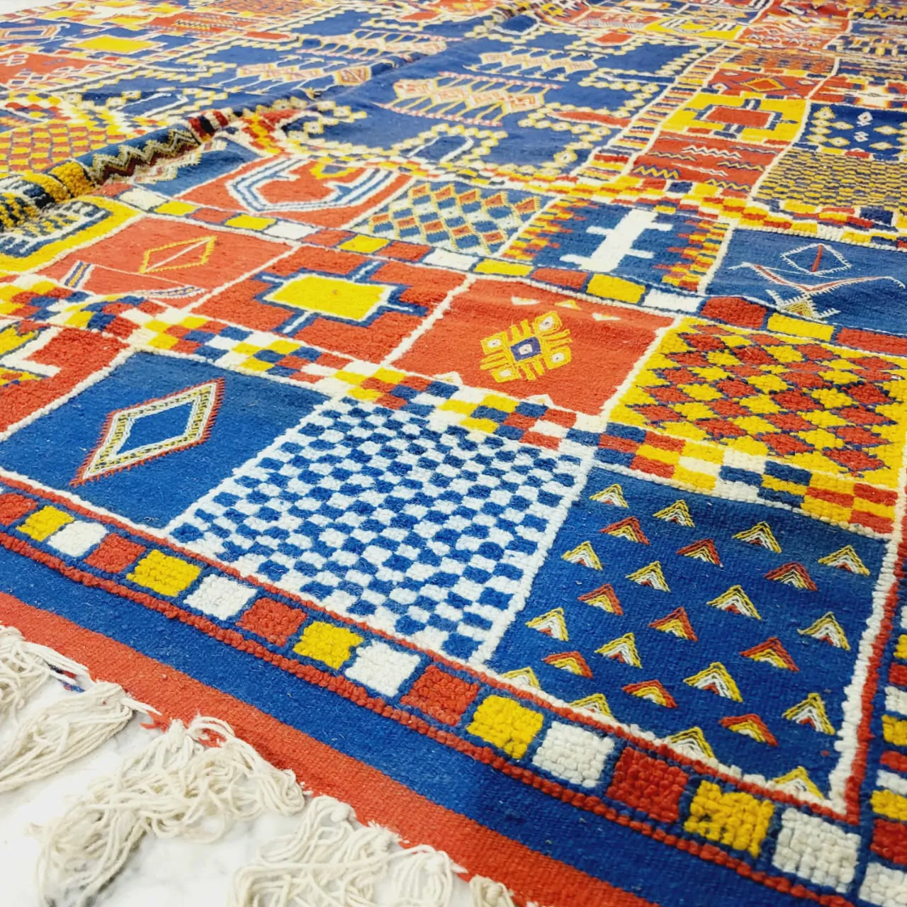 Taznakht Vintage Moroccan Berber Rug 7'x10' - Image 9