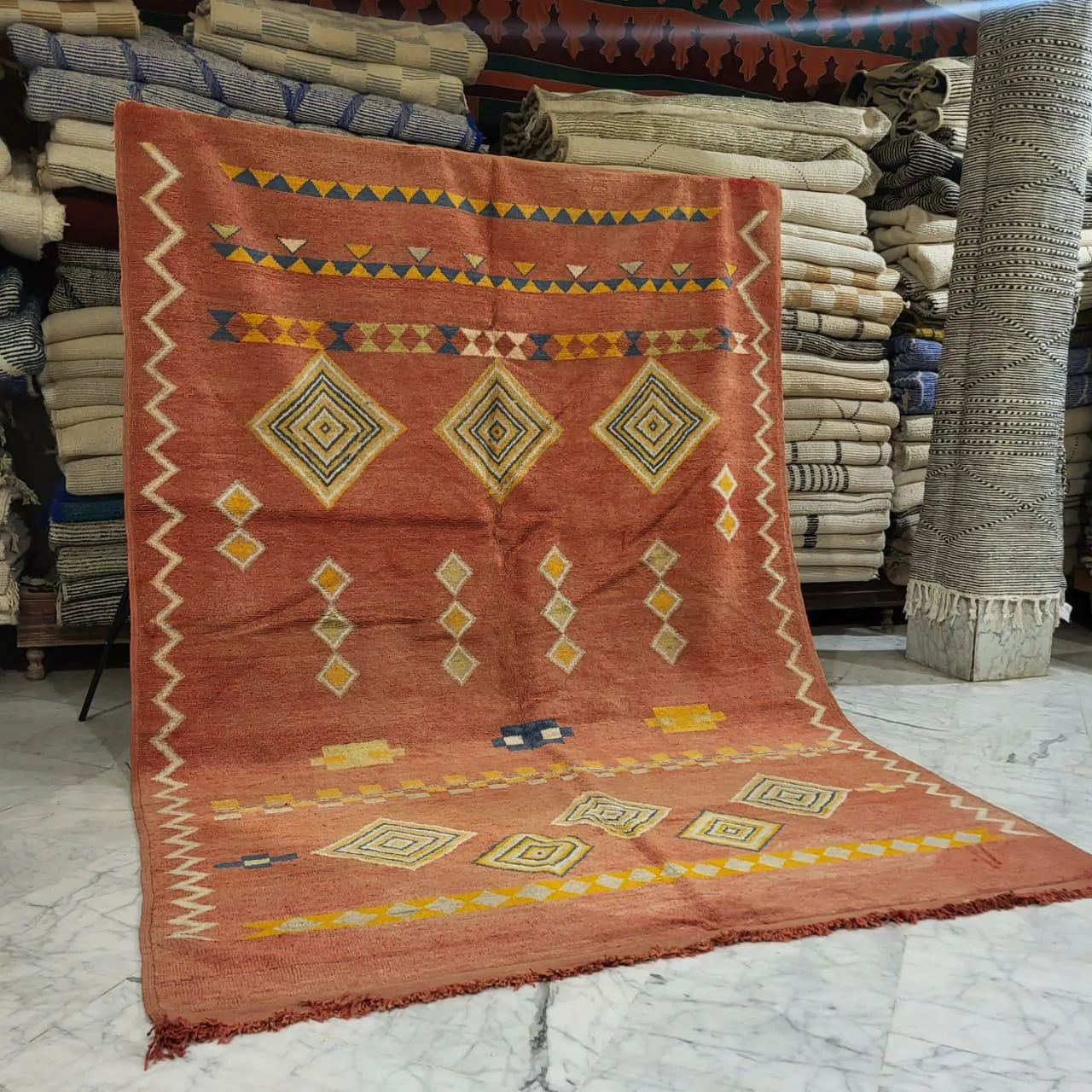 Taznakht Vintage Moroccan Berber Rug 7'x10' - Image 5