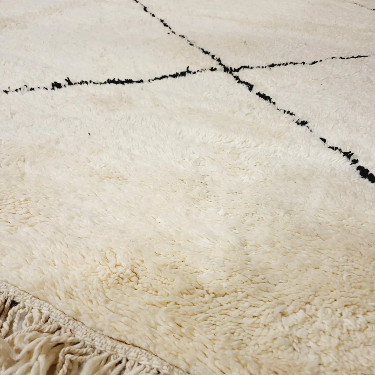 Shag Handmade Beni Ourain Rug Black Diamond Pattern 10'x10' - Image 9