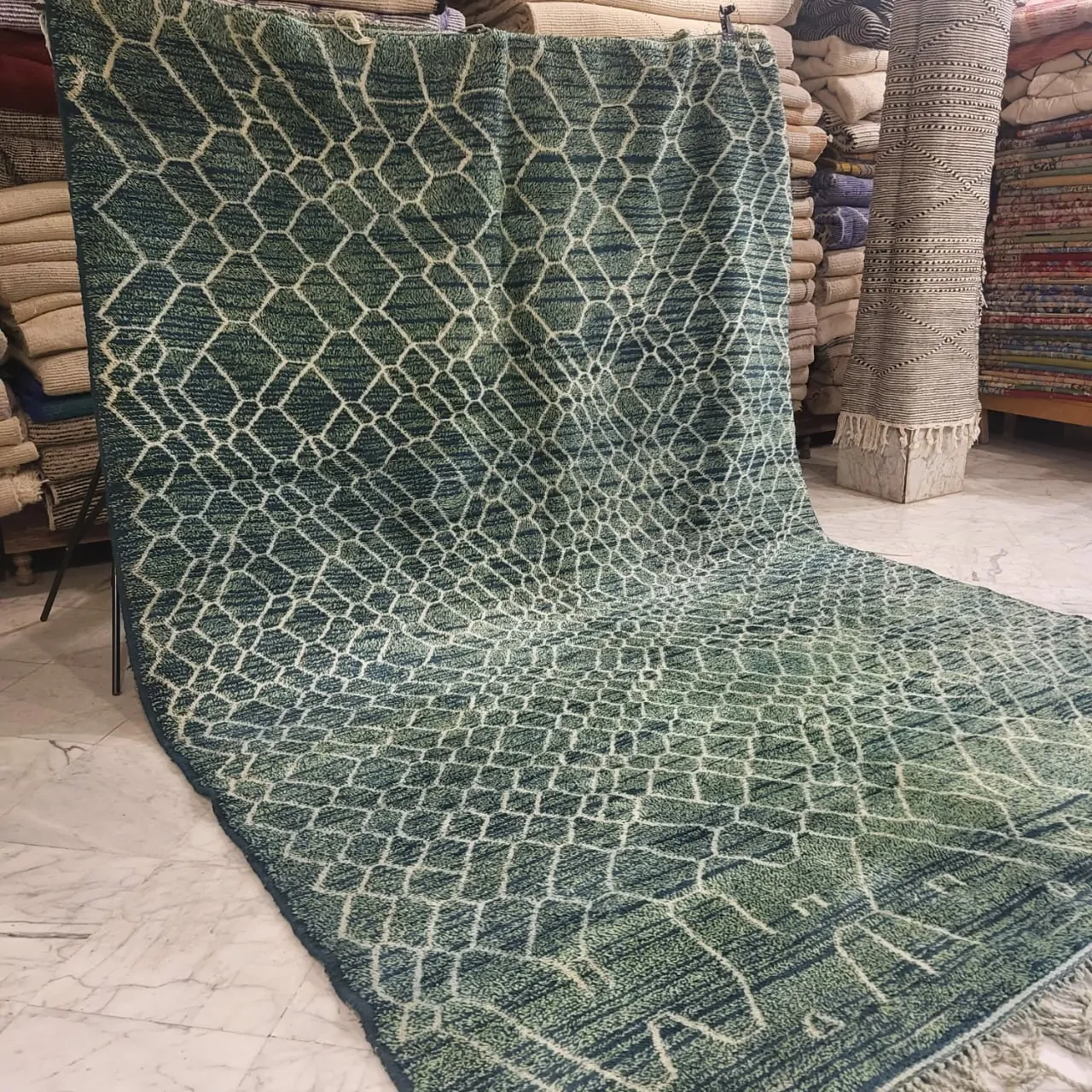 Shag Contemporary Moroccan Beni Ourain Berber Rug 8’x12′