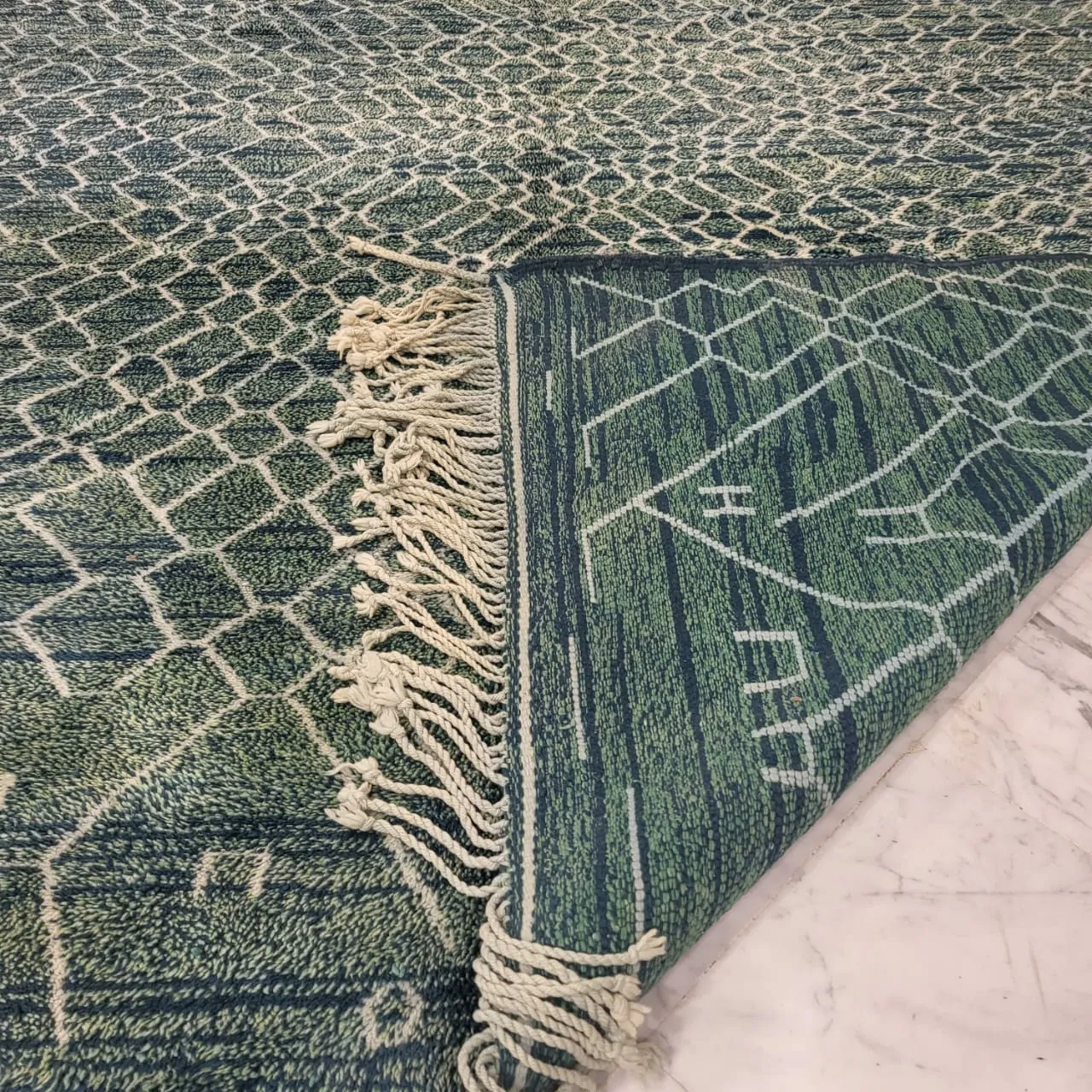contemporary green moroccan berber wool rug details 3