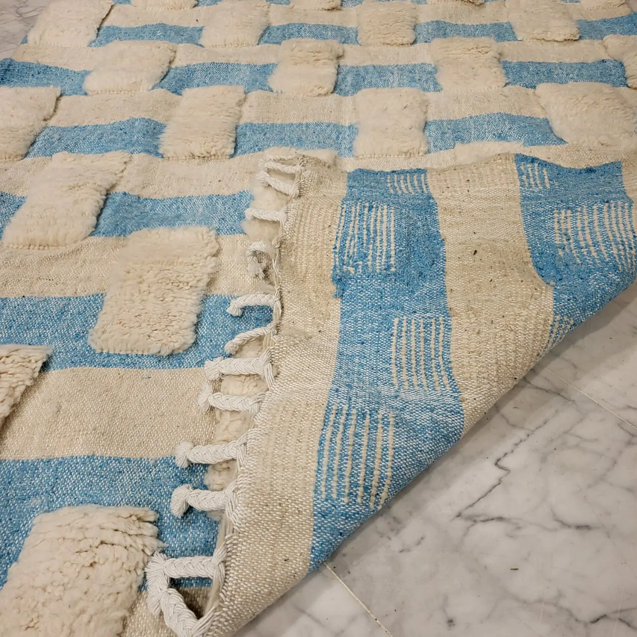 Shag Moroccan Beni Ourain Berber Rug 5’x8′