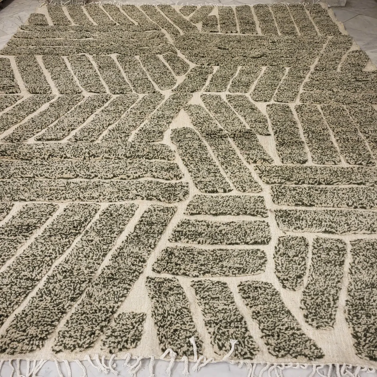 Shag Handmade Beni Ourain Rug 10'x13' - Image 6