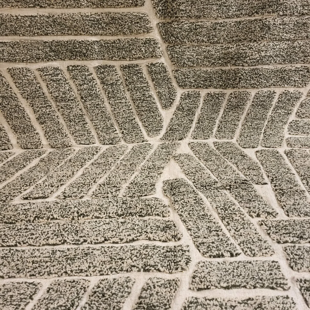 Shag Handmade Beni Ourain Rug 10'x13' - Image 7