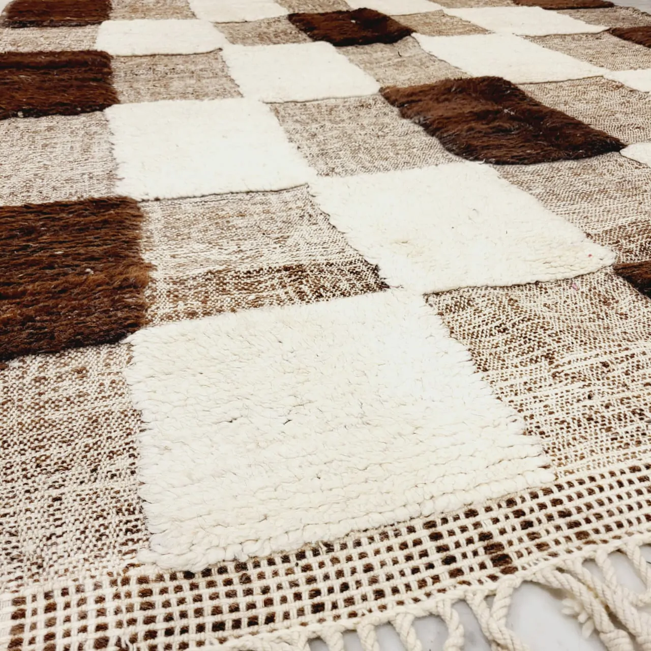 Shag Checkered Moroccan Wool Rug 7’x10′