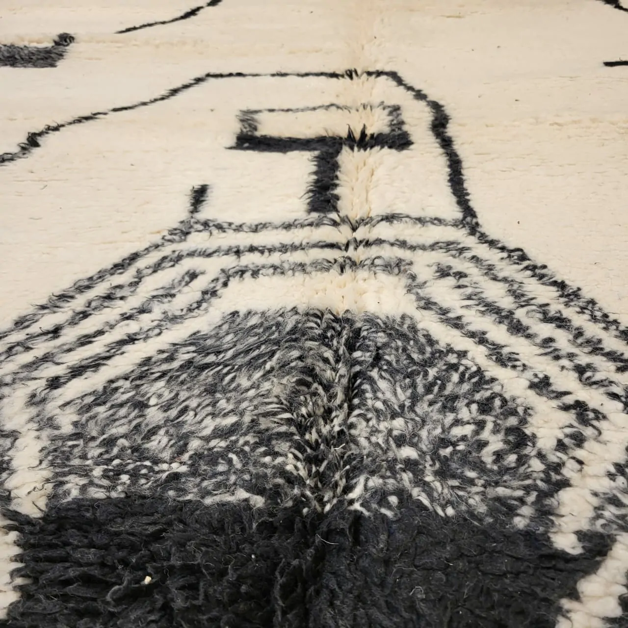 Shag Tribal Moroccan Abstract Rug 7’x10′