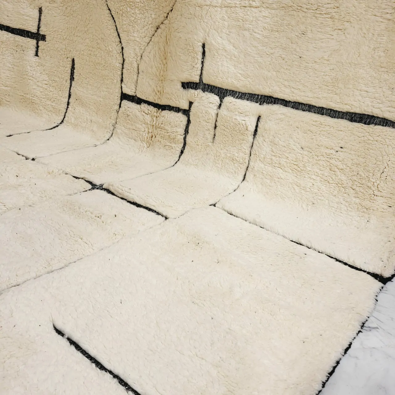 Shag Handmade Beni Ourain Rug 10'x14' - Image 3