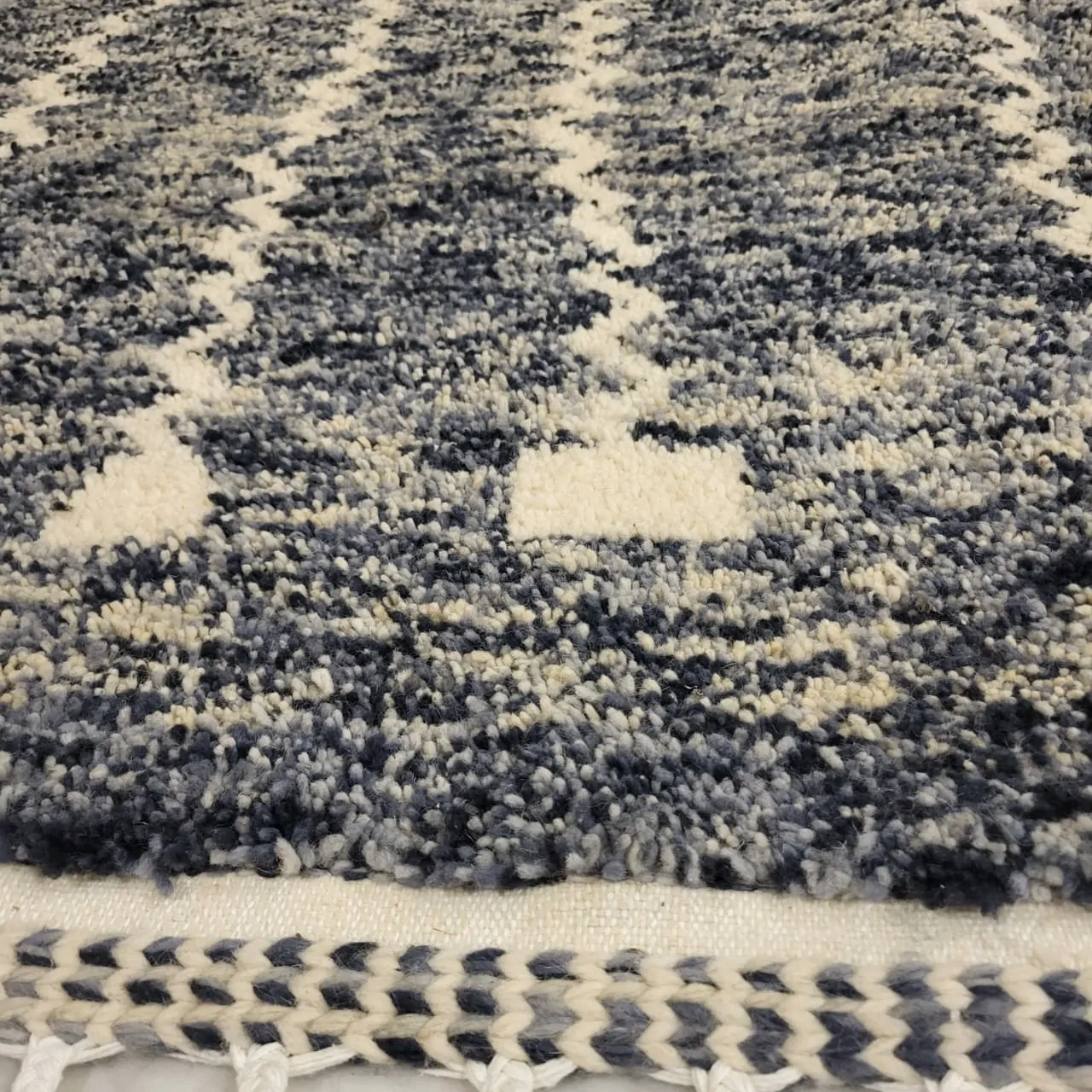 Shag Moroccan Beni Ourain Wool Rug Gray 7'x10' - Image 6