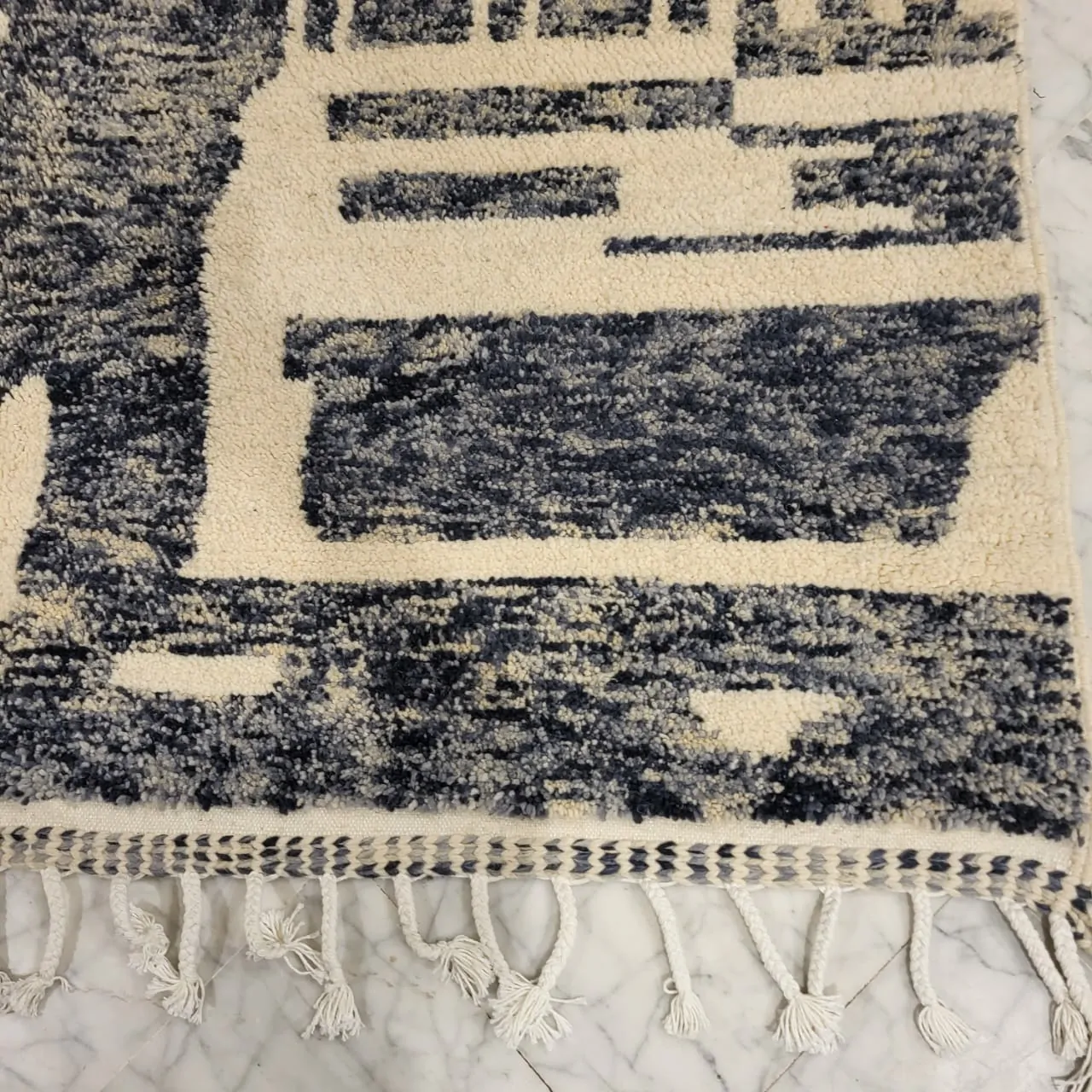 Shag Moroccan Beni Ourain Wool Rug Gray 7'x10' - Image 5