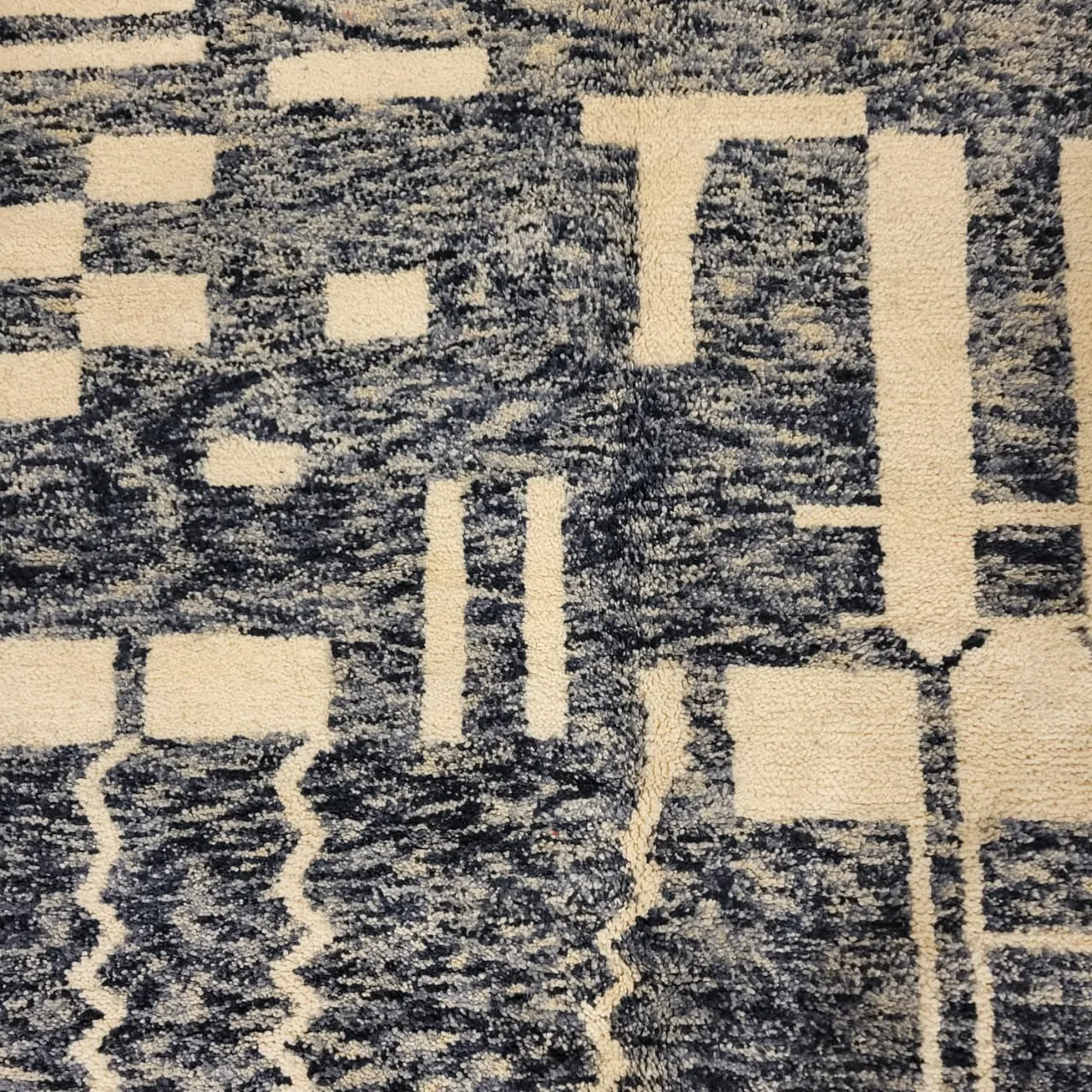 Shag Moroccan Beni Ourain Wool Rug Gray 7'x10' - Image 11