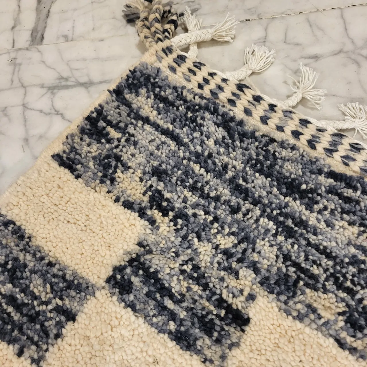 Shag Moroccan Beni Ourain Wool Rug Gray 7'x10' - Image 8