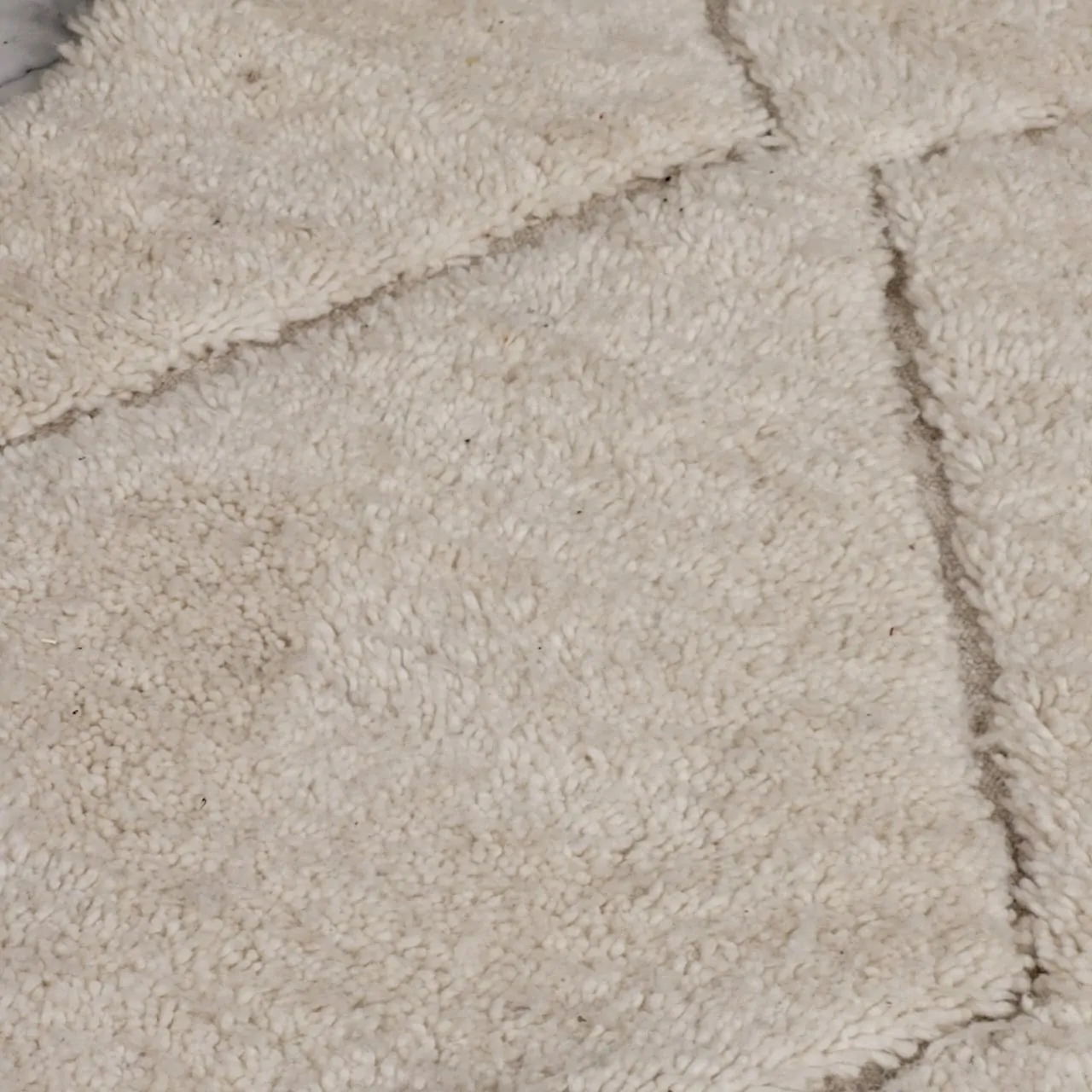 Shag Moroccan Beni Ourain Berber Rug  7’x10′