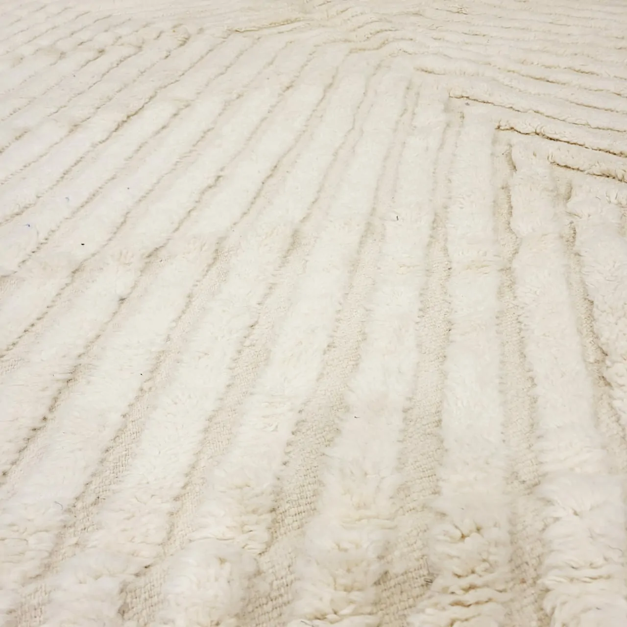 Shag Beni Ourain Moroccan Berber Rug 7’x10′