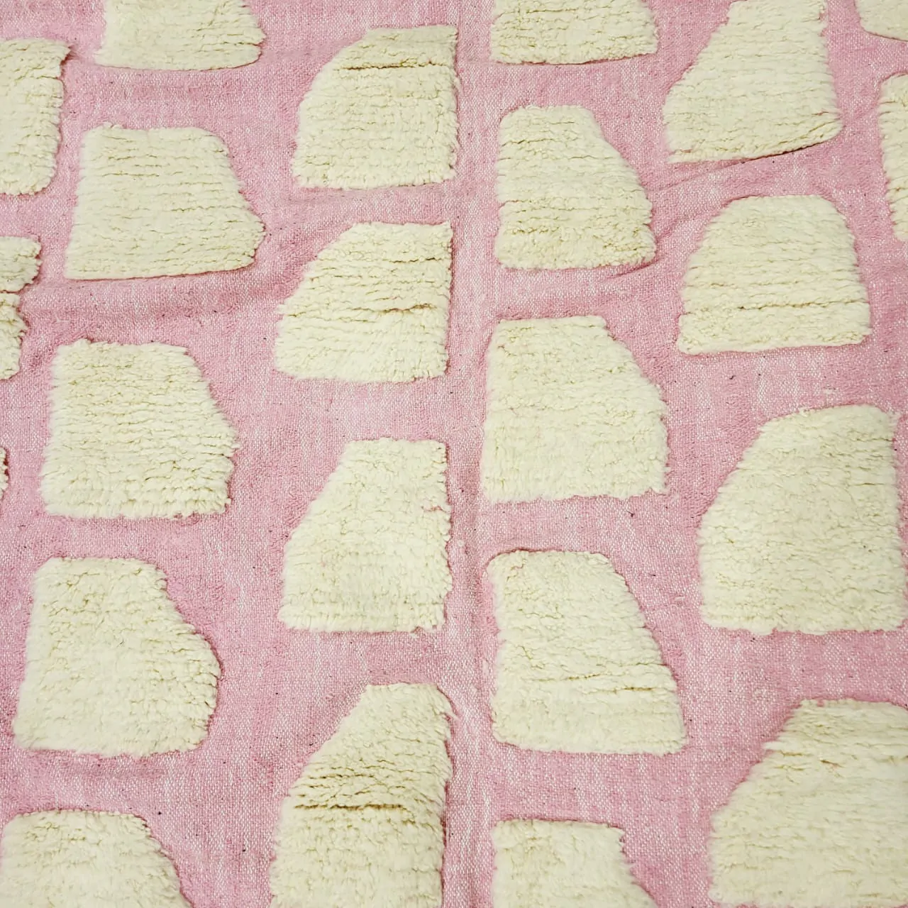 Shag Pink Moroccan Wool Rug 6'x10' - Image 11