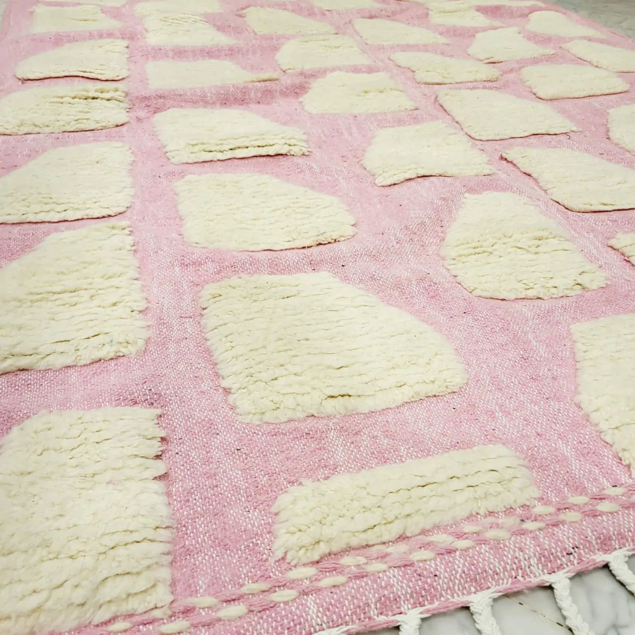 Shag Pink Moroccan Wool Rug 6'x10' - Image 9