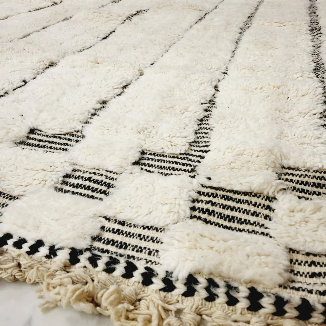 Shag Moroccan Beni Ourain Rug 10'x13' - Image 9