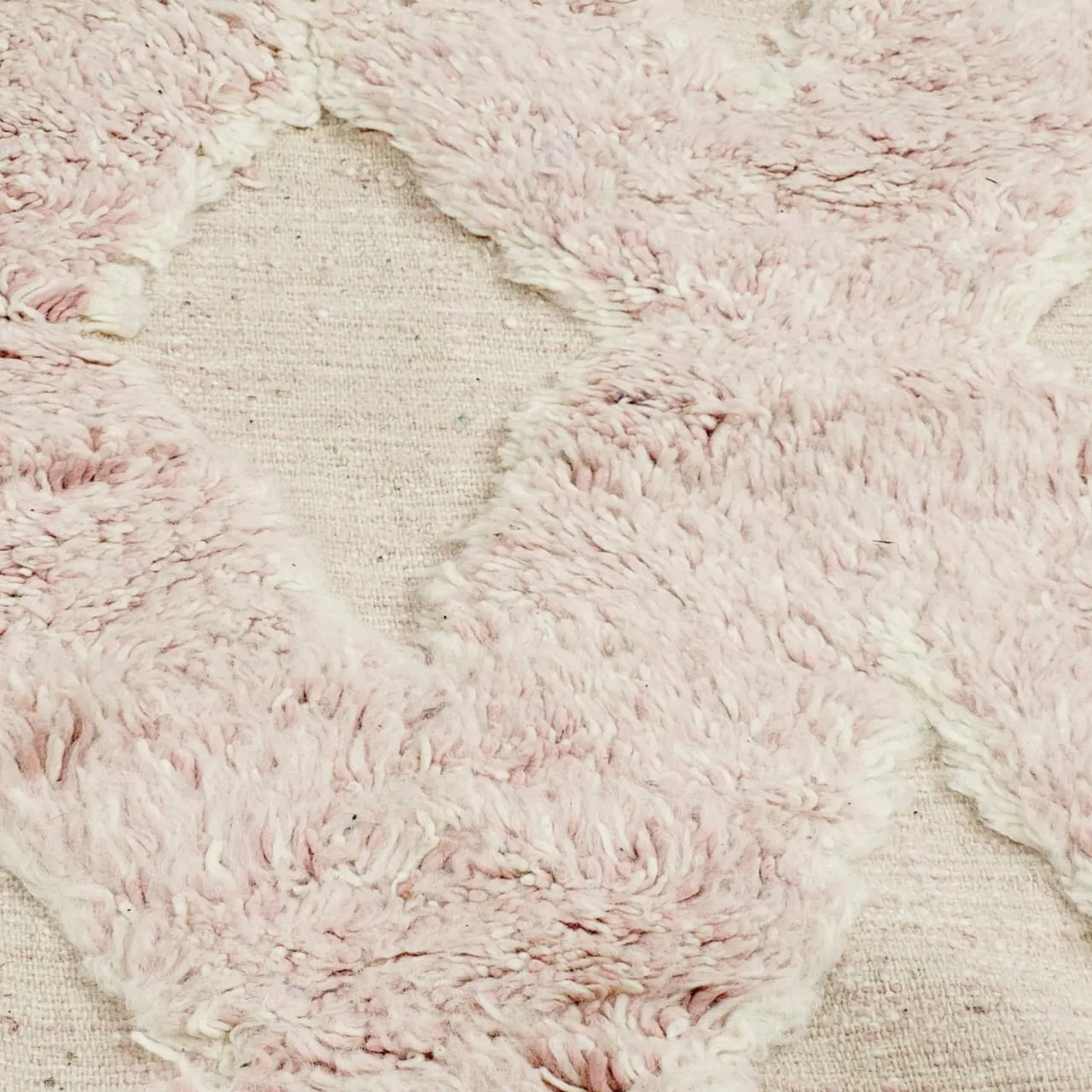 shag moroccan pink beni ourain wool rug large details 3