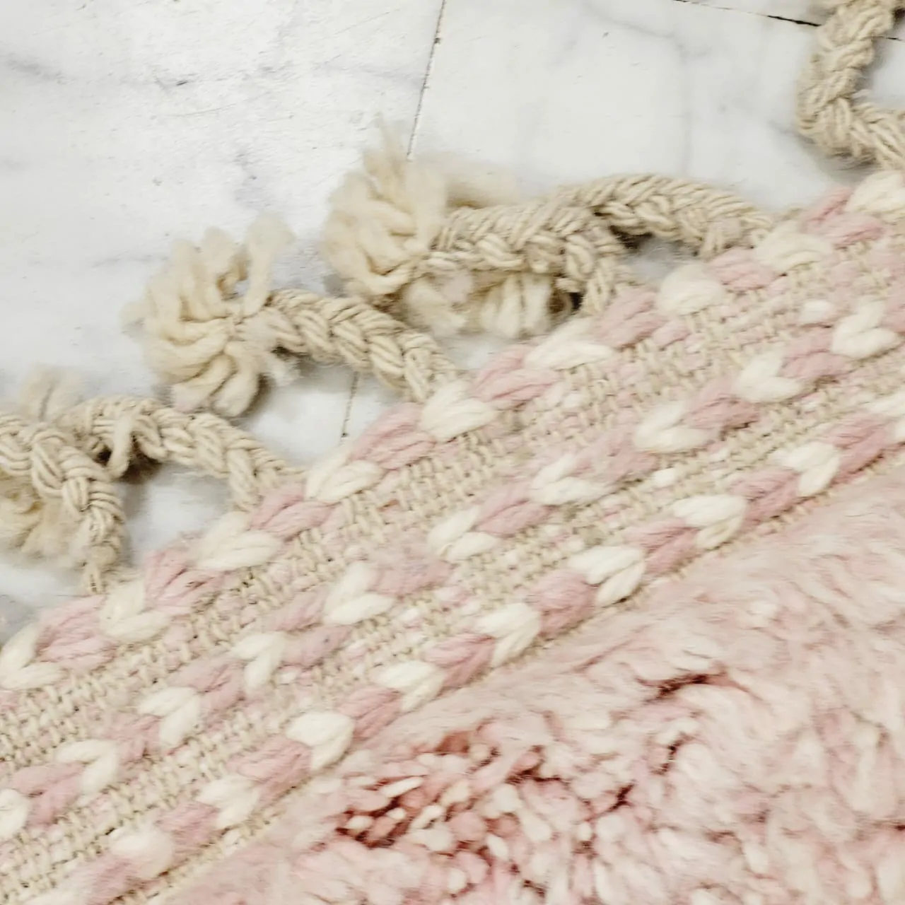 shag moroccan pink beni ourain wool rug large details 2