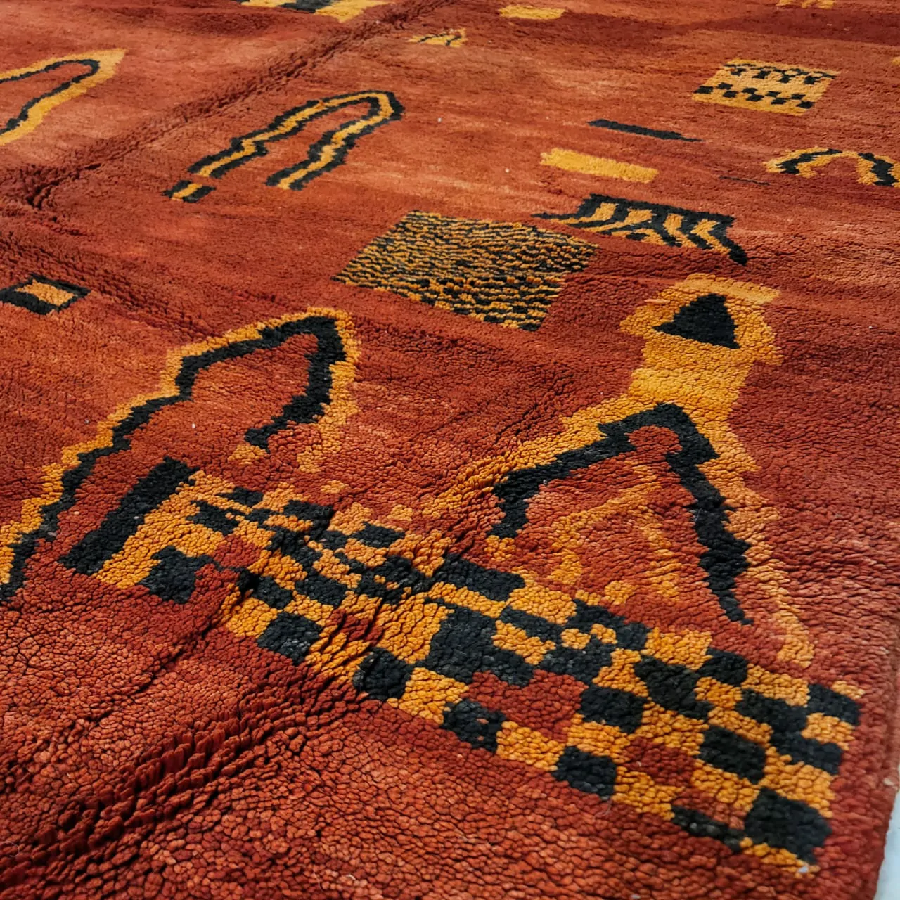 Vintage Moroccan Berber Rug  Red 7’x10′