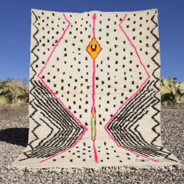 Handmade Moroccan Azilal Wool Rug Pink – YASMINA