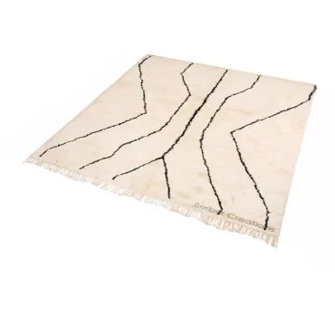 Moroccan Beni Wool Rug Black and White – TAMAQQUFT