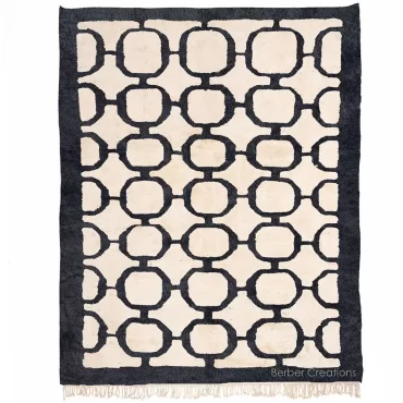Moroccan Berber Wool Rug Black and White – YACOUB