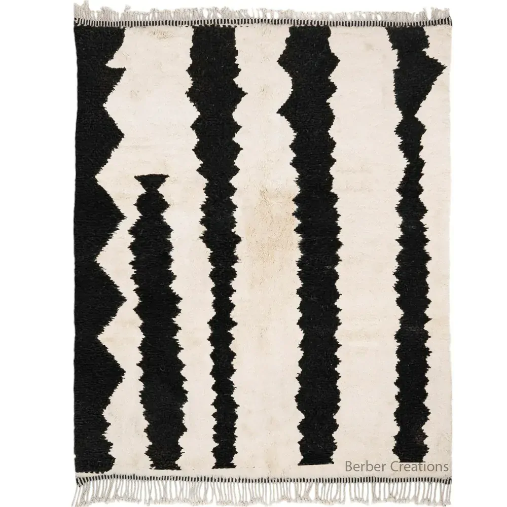 Moroccan beni rug Black and white - Tamara (1)