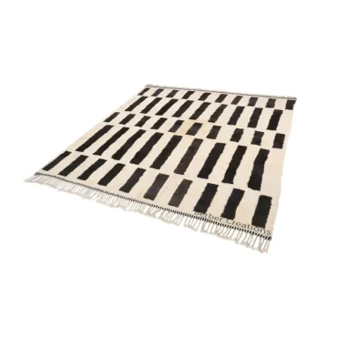 Handmade Moroccan Berber Rug Black and White – LULWA